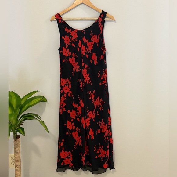 90’s Red Scoop Neck Dress - Picture 4 of 4
